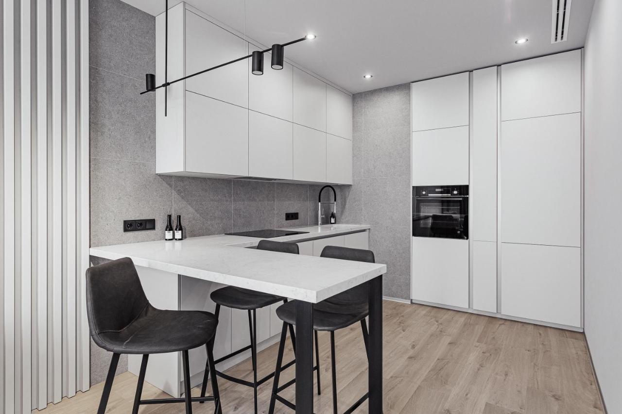 Sea & Sky Apartments Odessza Kültér fotó
