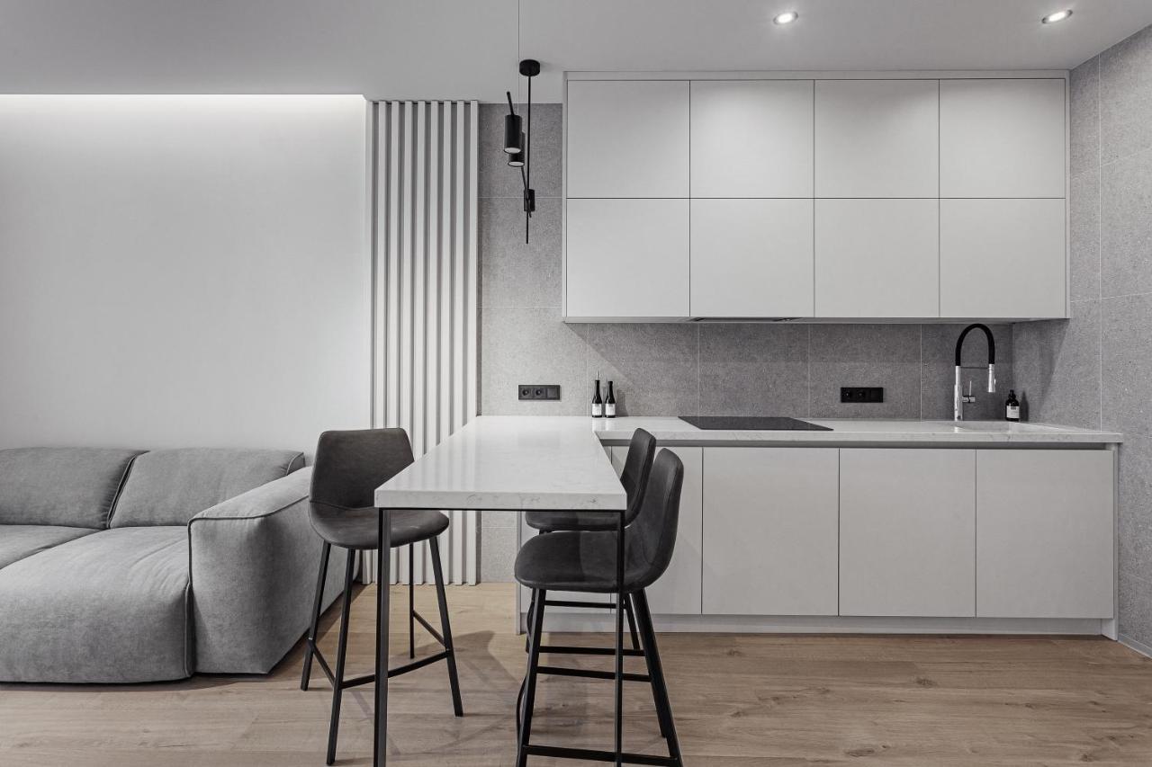 Sea & Sky Apartments Odessza Kültér fotó