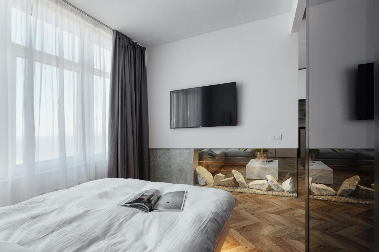 Sea & Sky Apartments Odessza Kültér fotó