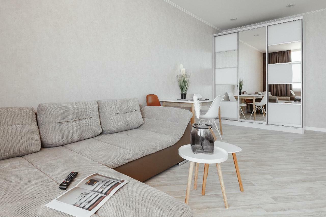 Sea & Sky Apartments Odessza Kültér fotó