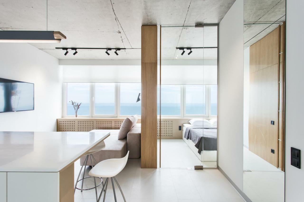 Sea & Sky Apartments Odessza Kültér fotó